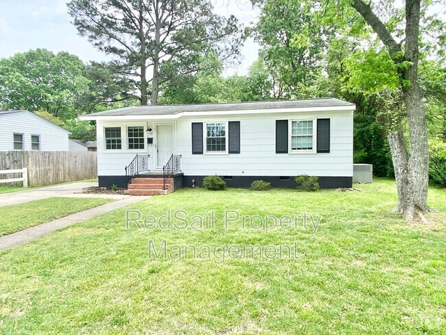 Building Photo - 710 72nd St Rental