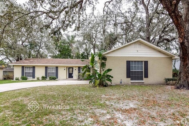 Building Photo - 5208 Cumberland Dr Rental