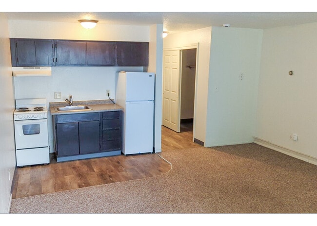 Photo - 736 Michael St Unit 15