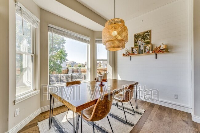 Photo - 4931 N Marblefalls St