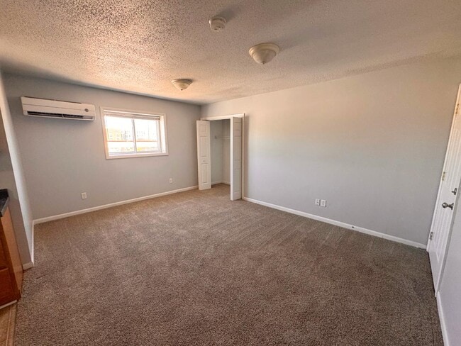Photo - 1354 Shelby St