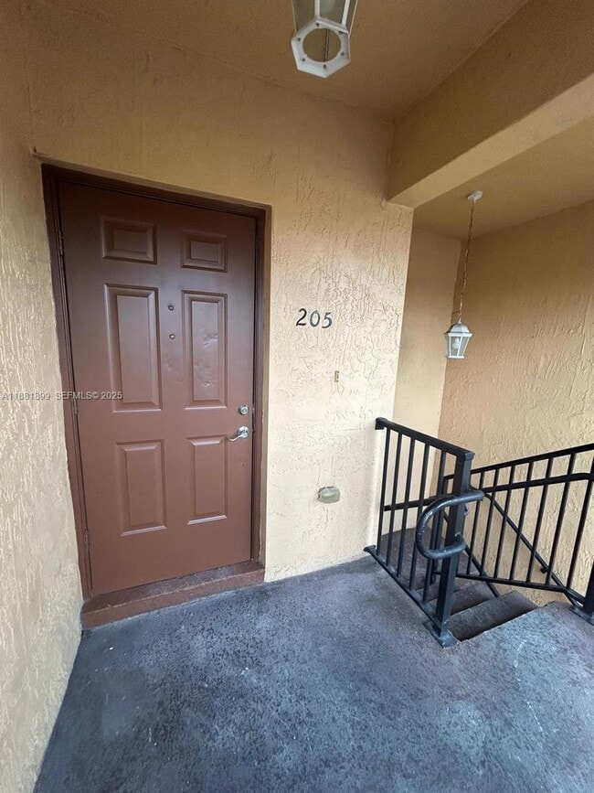 Photo - 1650 NE 33rd Ave Unit 205-7