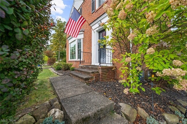 Photo - 2244 Edgerton Rd