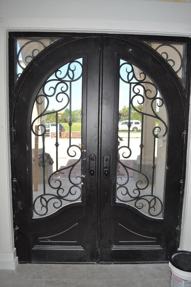 Photo - 134 SE Fiore Bello