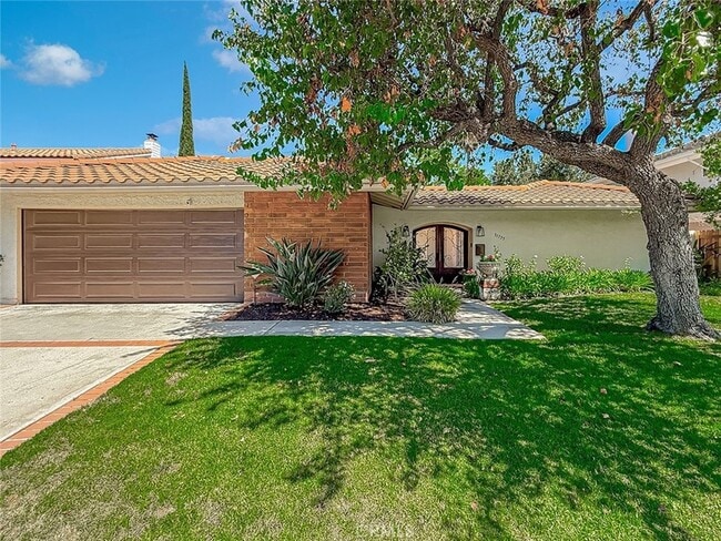 Photo - 31735 Bainbrook Ct