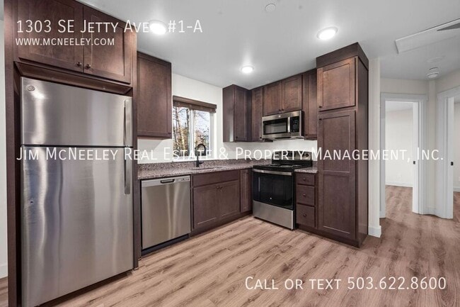 Photo - 1303 SE Jetty Ave Unit #1-A
