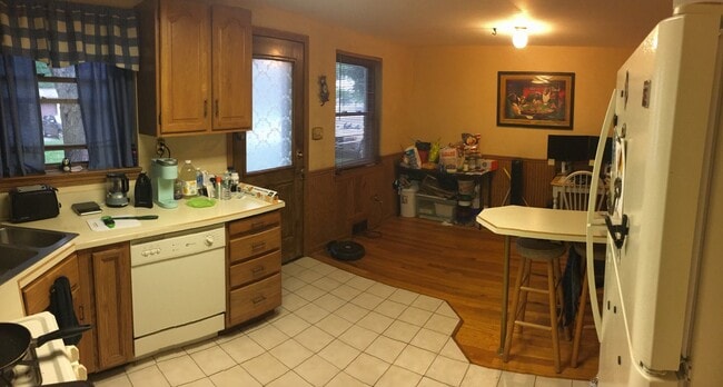 Back door, 2 windows to backyard. Breakfast nook has 3 stools - 189 Newman St Unit 189 Newman St. Metuchen