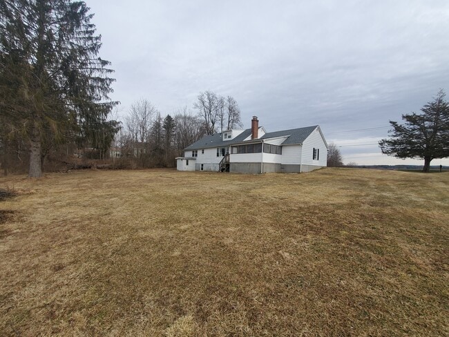 Photo - 36 N Maple St House