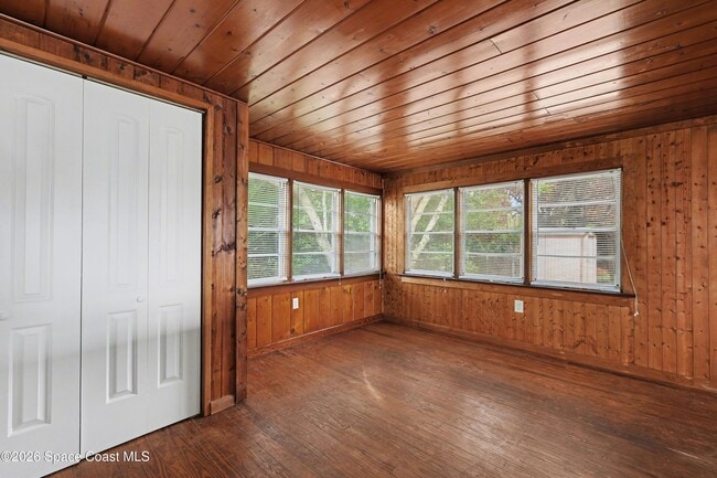 Photo - 1708 Pine St