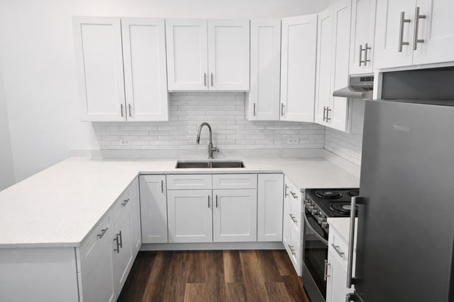 Photo - 1533 N Western Ave Unidad 1