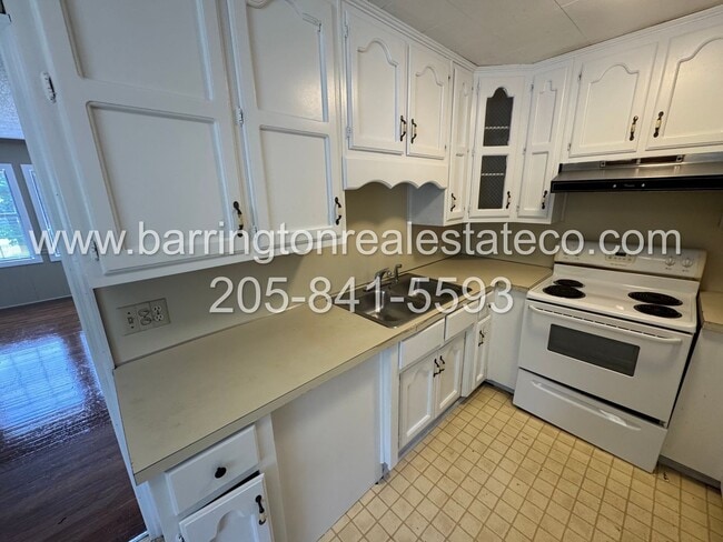 Photo - 400 13th Ave NW