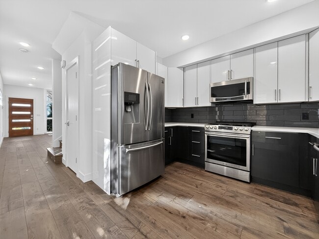 Building Photo - 809 NW 52nd St