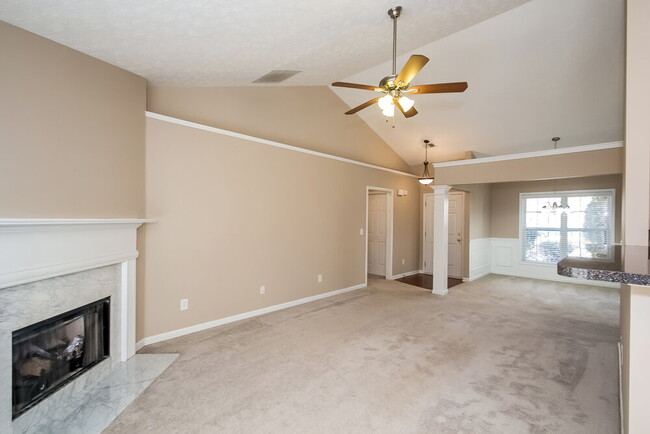 Photo - 22 Tillbrook Trail