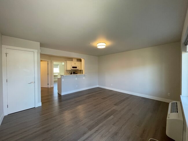 Photo - 411 6th Street Northeast