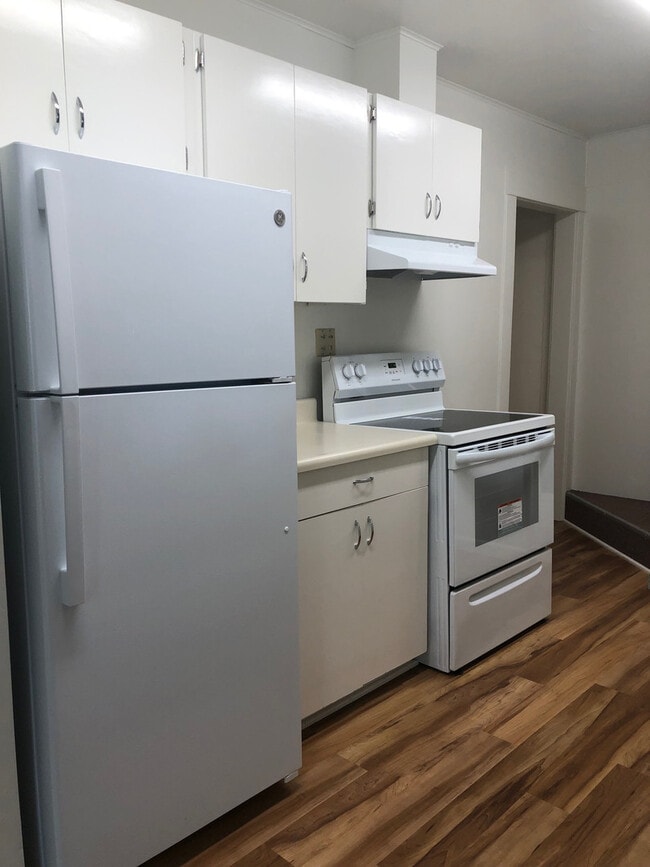 Photo - 109 W Carleton St Unit A