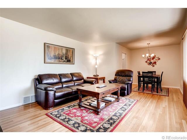 Photo - 2471 S Quitman St