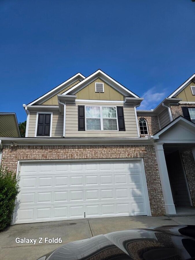 5 Bedroom House - 5 Bedroom House