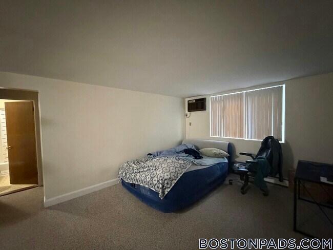 Photo - 11 Allen St Unit 3