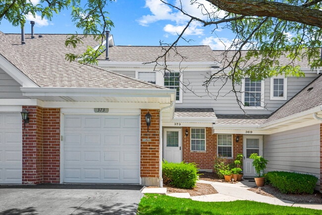 Photo - 373 Winfield Ct Townhome