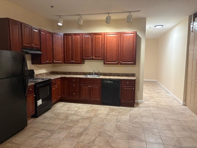 Photo - 37 North St Unit 201 second floor