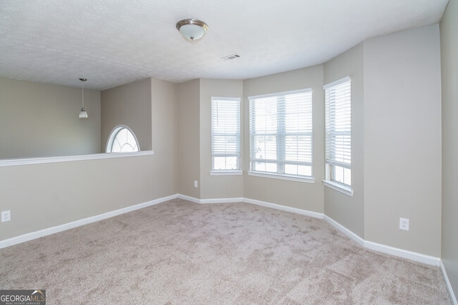 Photo - 5768 Pecan Grove