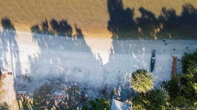 Photo - 6082 SE Landing Way Unit 7