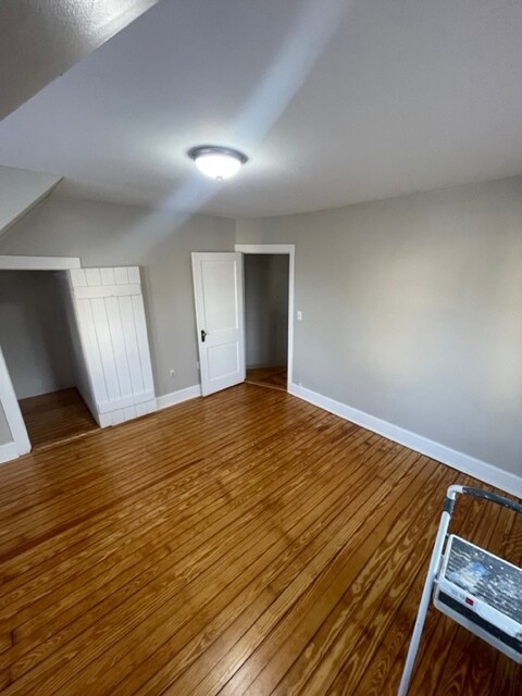 Photo - 7 Arlington St Unidad Left