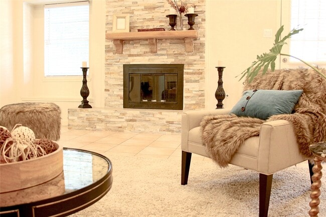 Photo - 10306 Bob White Dr