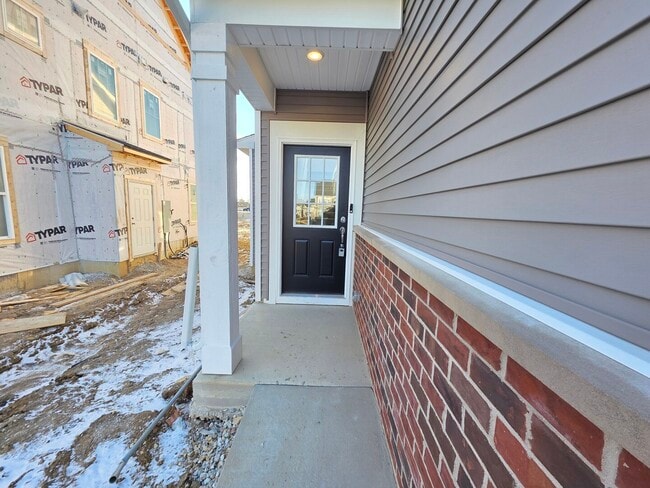 Photo - 5919 Hawkweed Dr