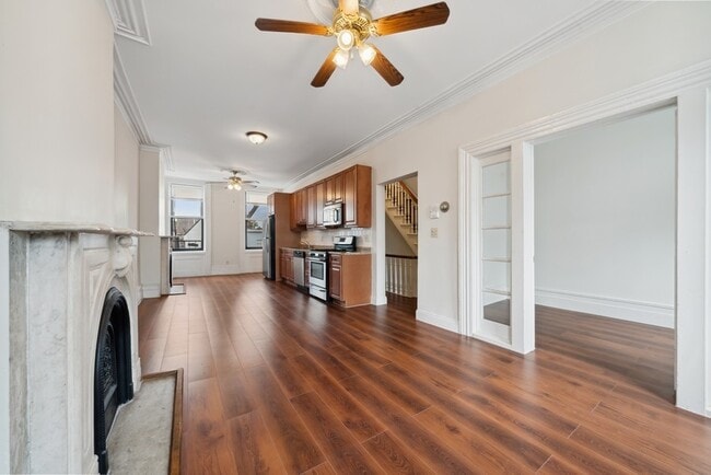 Photo - 591 Bramhall Ave