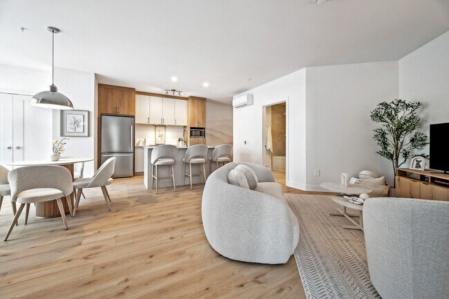 Photo - 125 Rue des Marronniers Unit 606