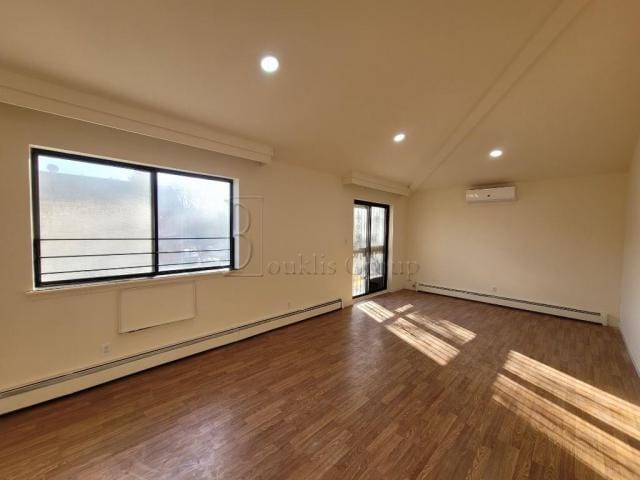 Photo - 4 bedroom in ASTORIA NY 11102 Unit 3