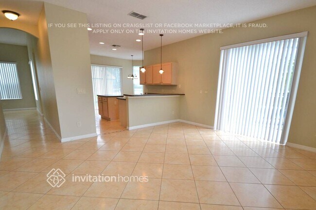 Photo - 901 Rosinia Ct