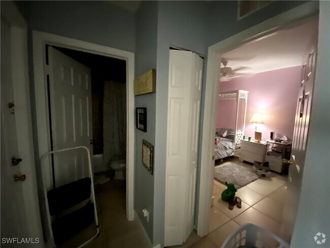 Building Photo - 5124 24th St SW Rental