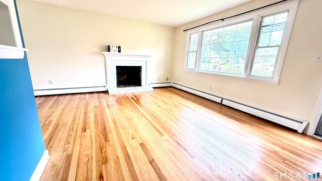 Photo - 1519 Sullivan Ave