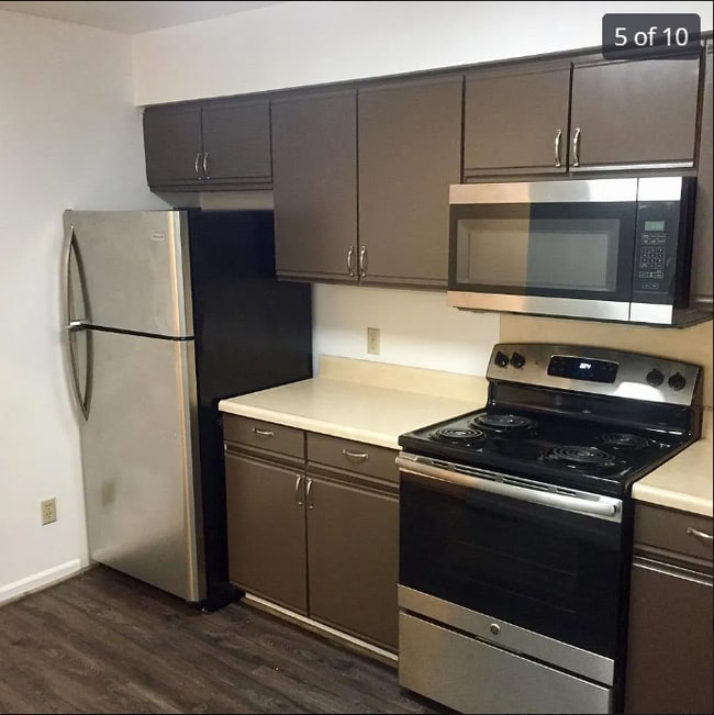 Photo - 5615 Baronswood Cir Unidad 201