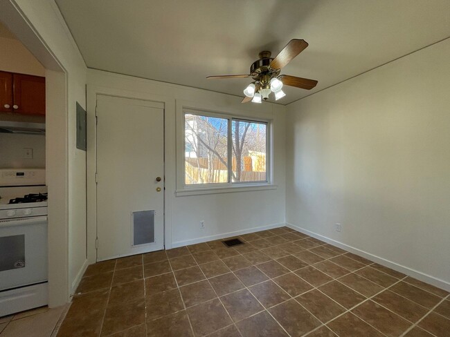 Photo - 3BR/1BA unit less than 3 mi from LANL and downtown! (4477 Yucca Unit B)