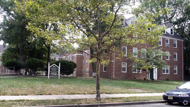 180 Prospect St - 180 Prospect Street Apartments