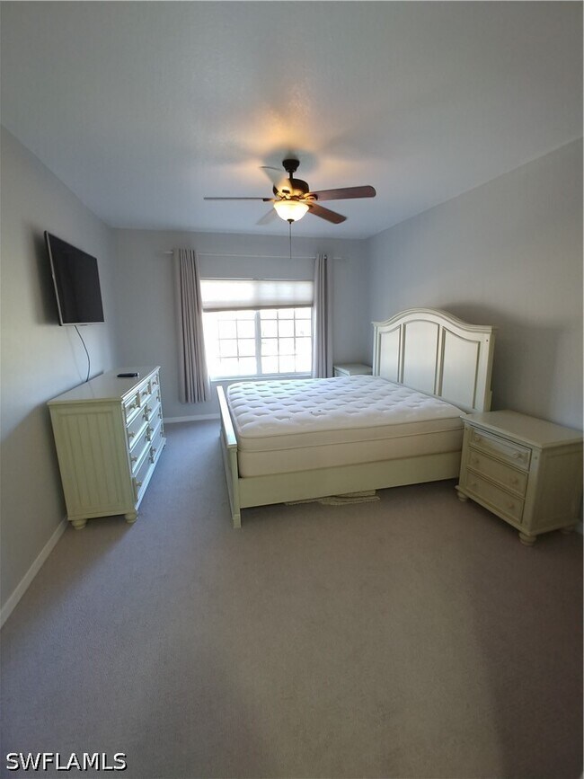 20140 Estero Gardens Cir Unit 204