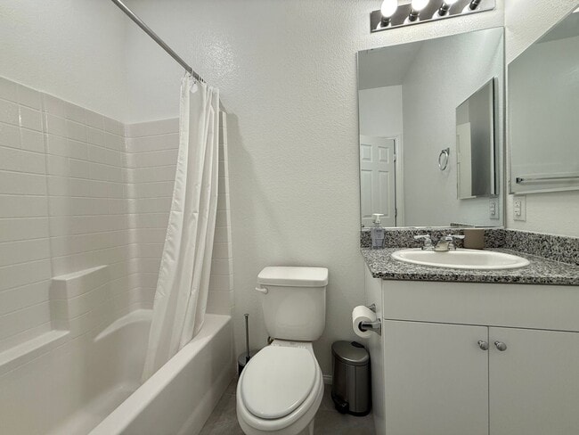 Photo - Beautiful 3bd/3bath home