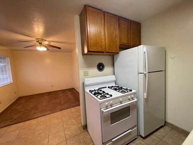 Photo - 630-644 Lincoln Rd E Unit 632