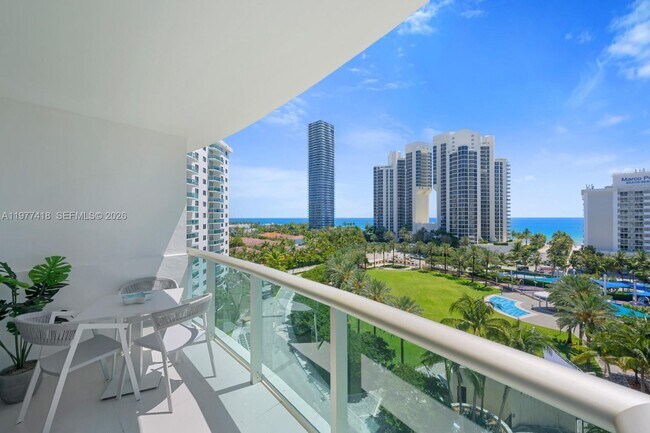 Photo - 19370 Collins Ave Unit 905