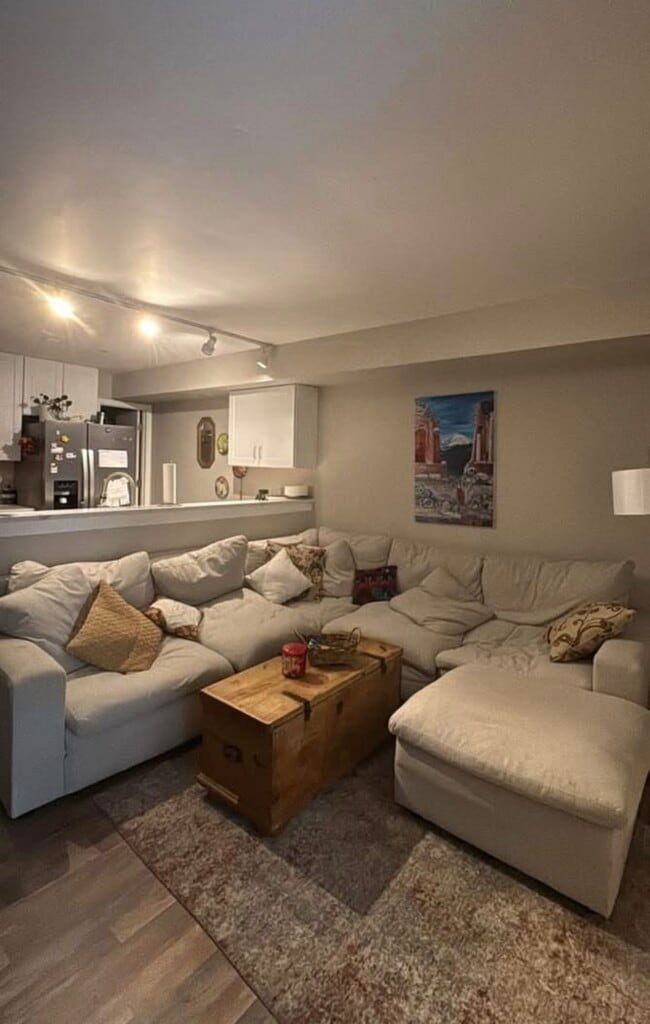 Photo - 120 Matthew Ct