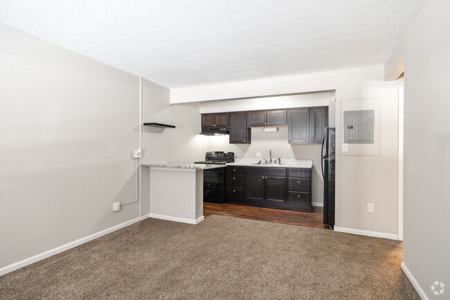 1BR, 1BA - 500SF - Living Room