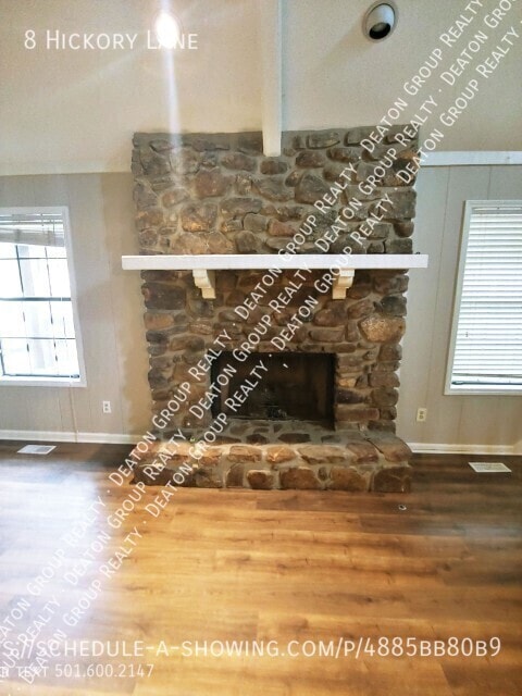 Photo - 8 Hickory Ln