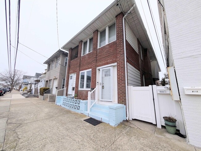 Photo - 3 N Newport Ave Apartment Unit 1