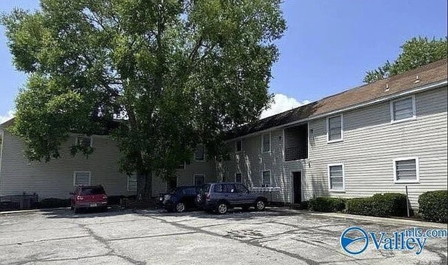 Building Photo - 4101 Mc Vay St SW Unit 5