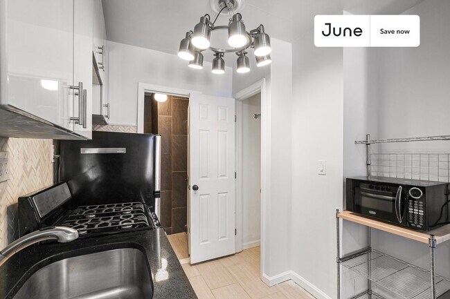534 E 14th St Unit 3