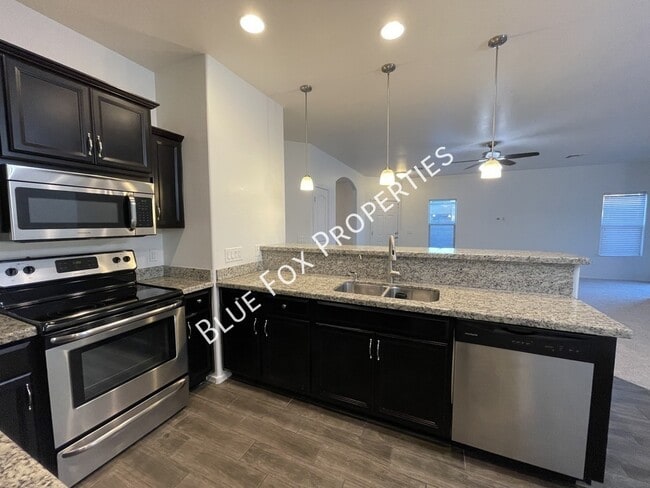 Photo - 8721 N Black Pine Dr