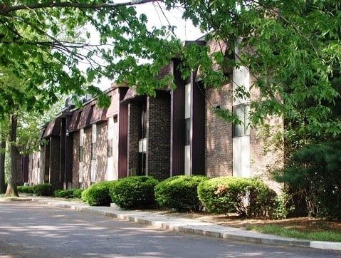 Photo - Cambridge Woods & Briar Cliff Woods